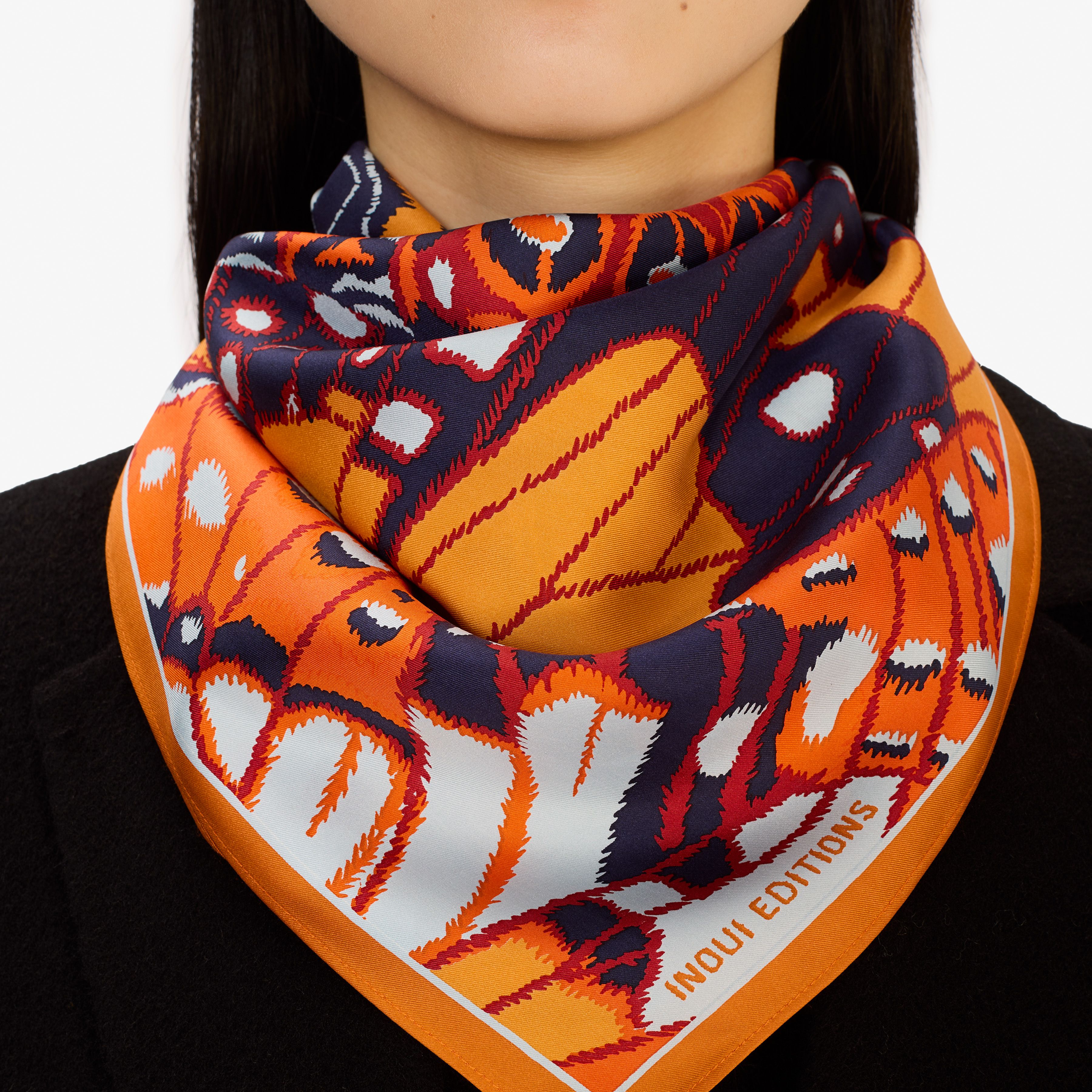 Square 65 - Papillons - Orange