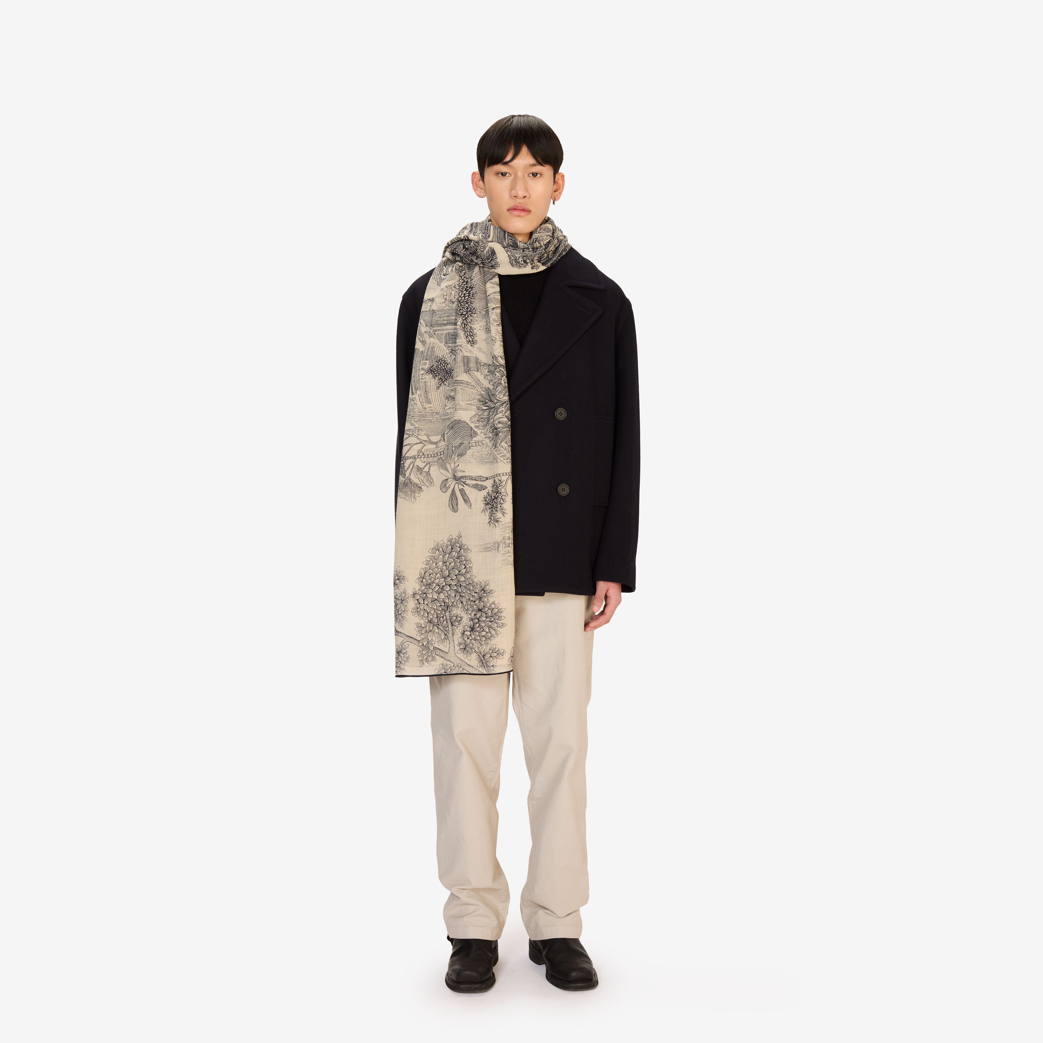 Wool Scarf 100 - Piranesi - Black