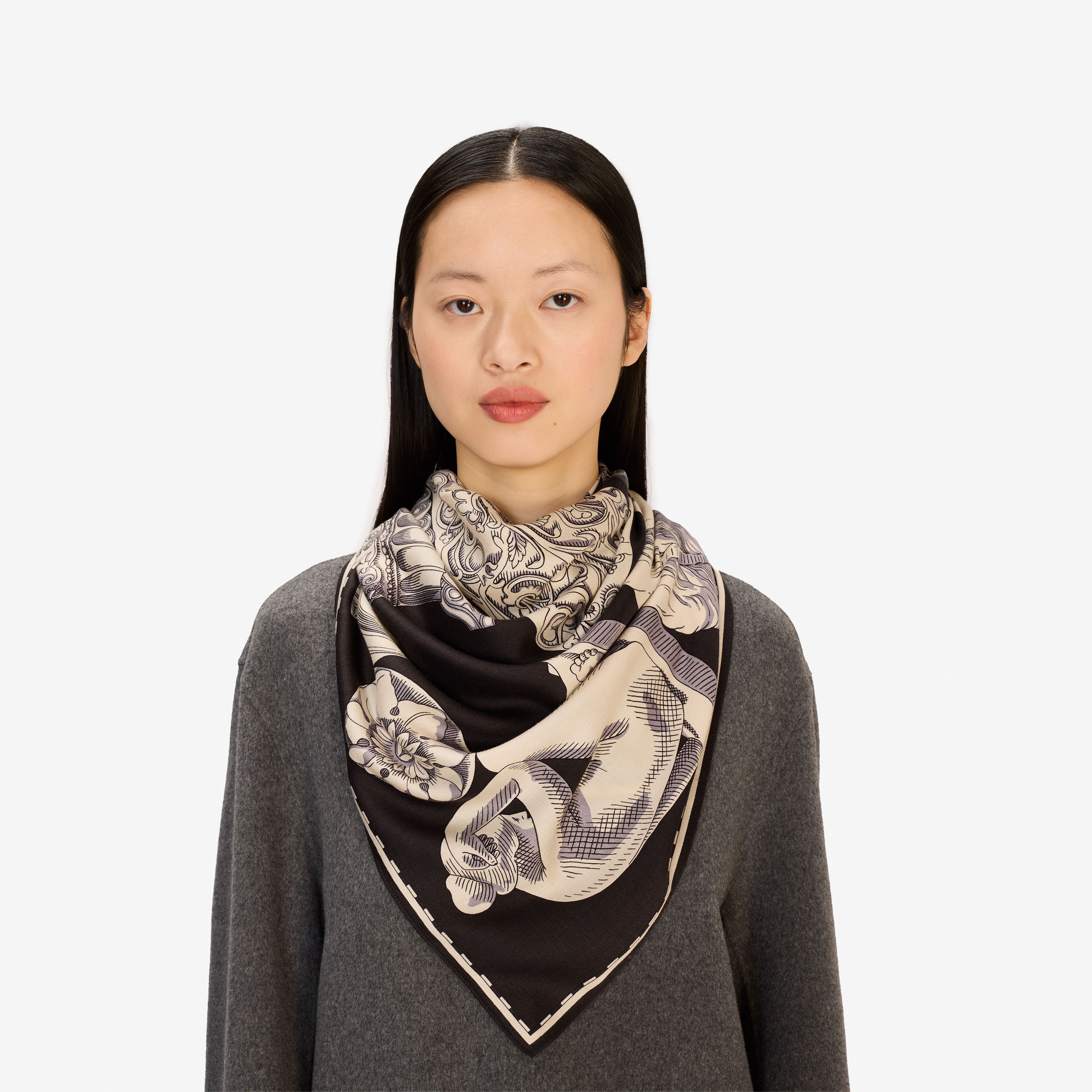 Square 130 - Archives - Black