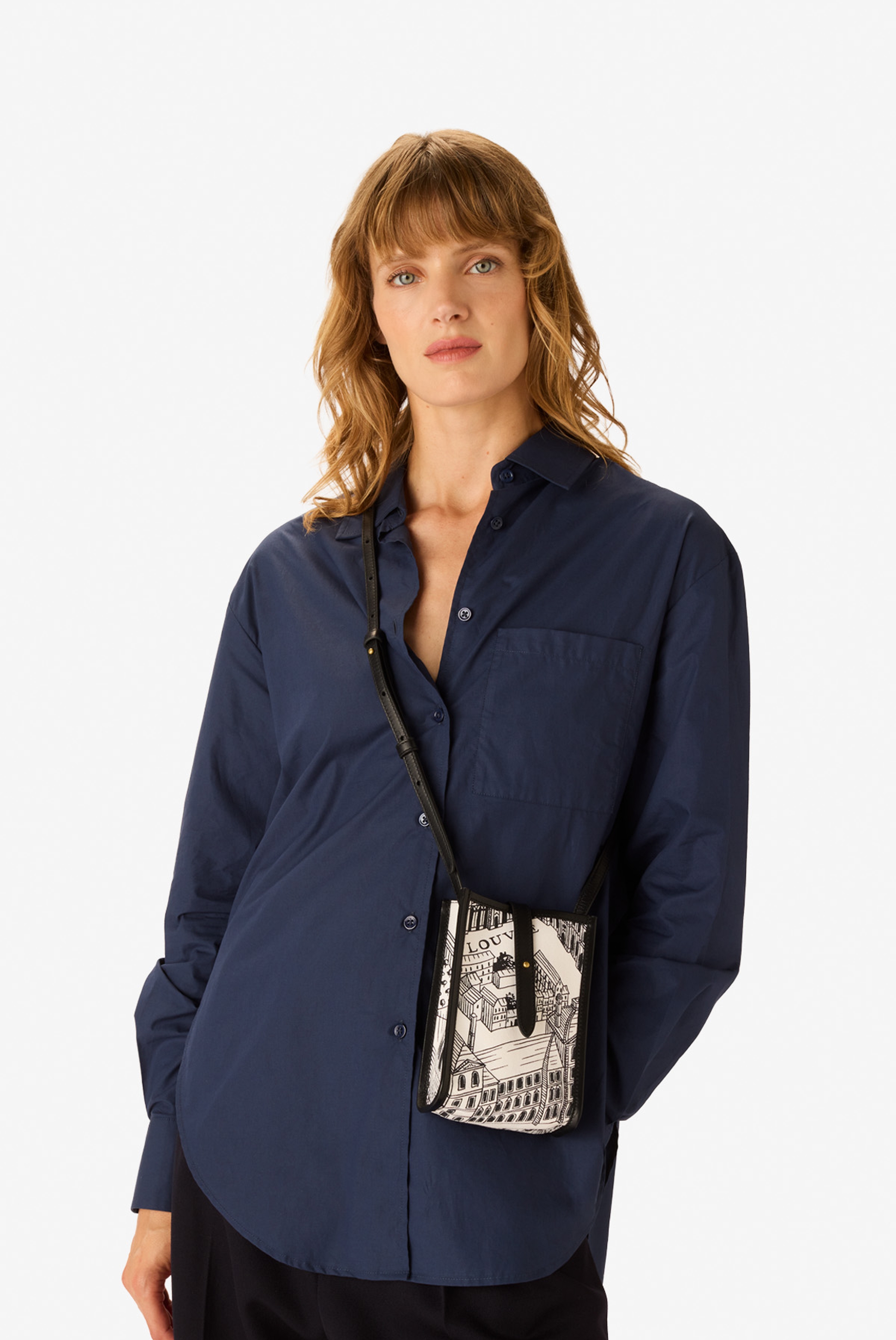 Caprice Case - Louvre - Black