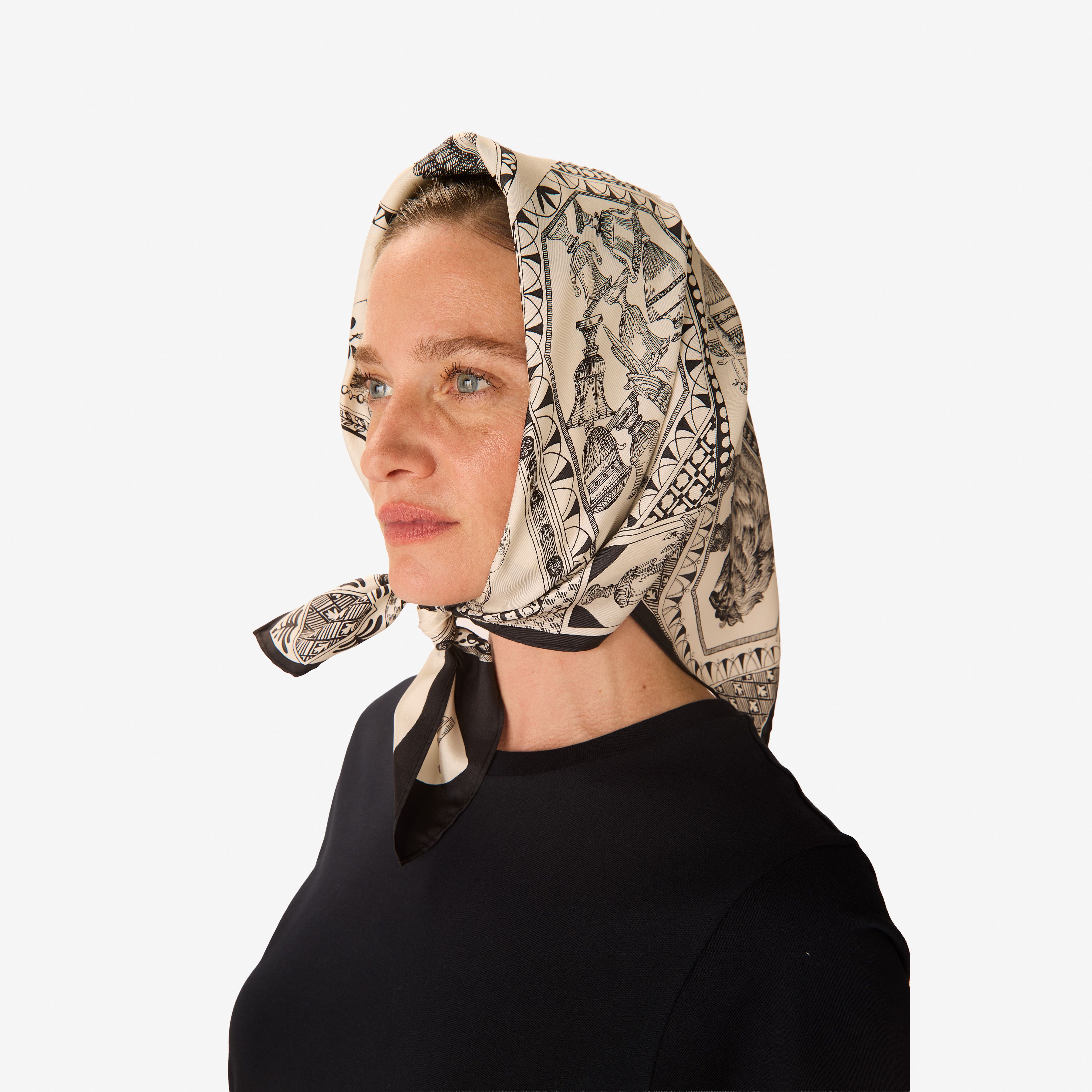 Square 65 - Barocco - Black