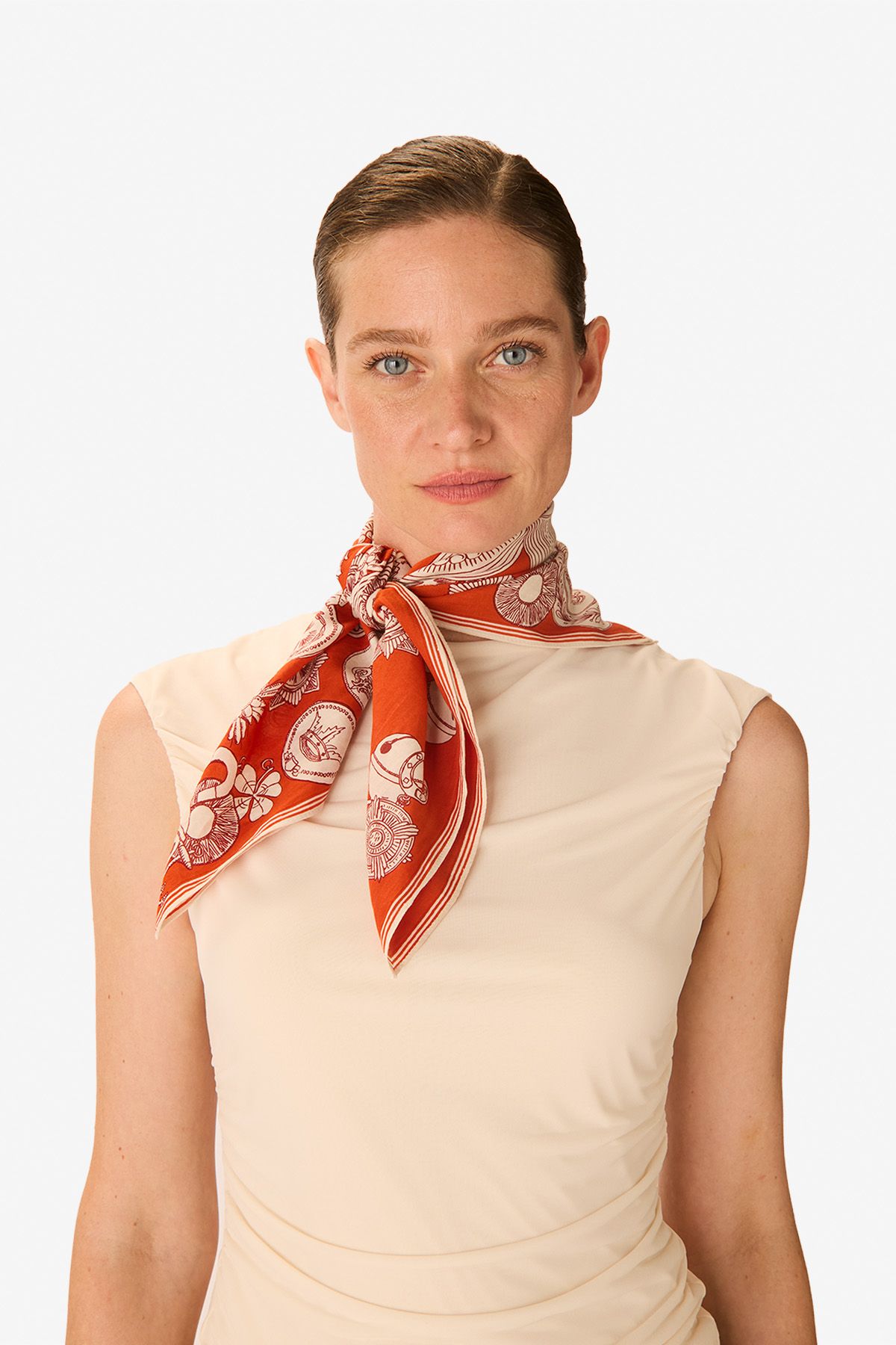 Square 65 - Octopus - Red