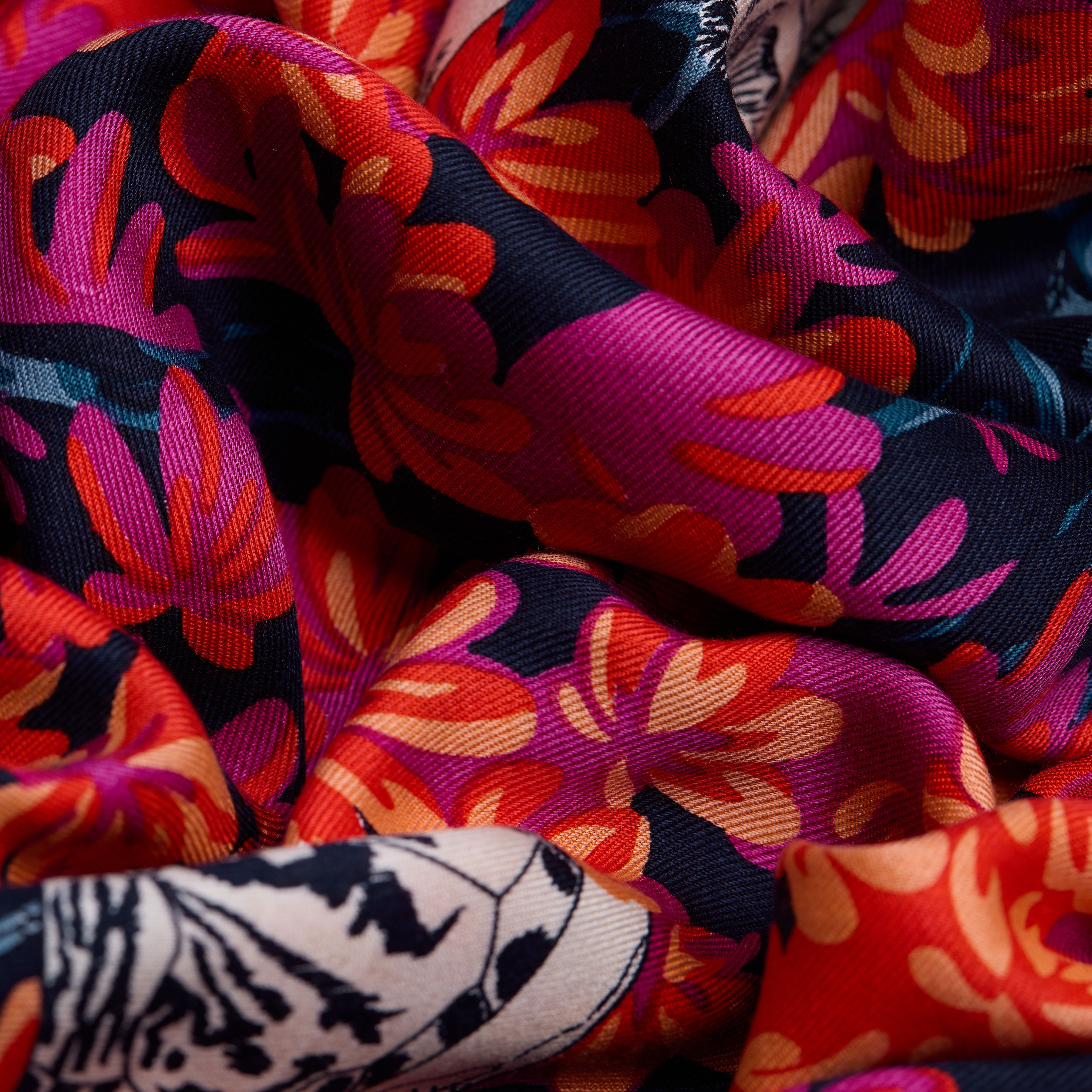 Square 130 - Bestiaire - Fuchsia