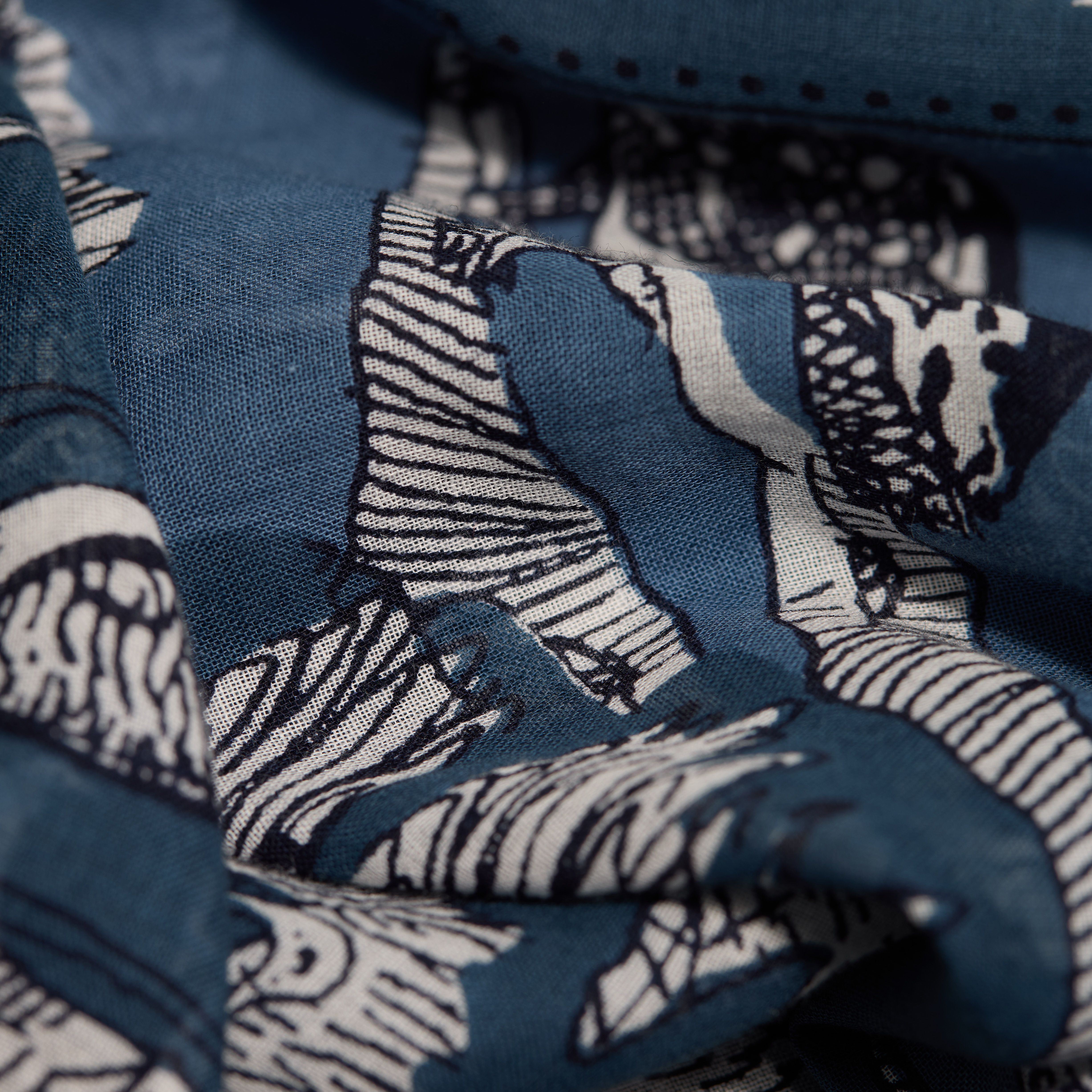 Square 130 - Reverie - Blue