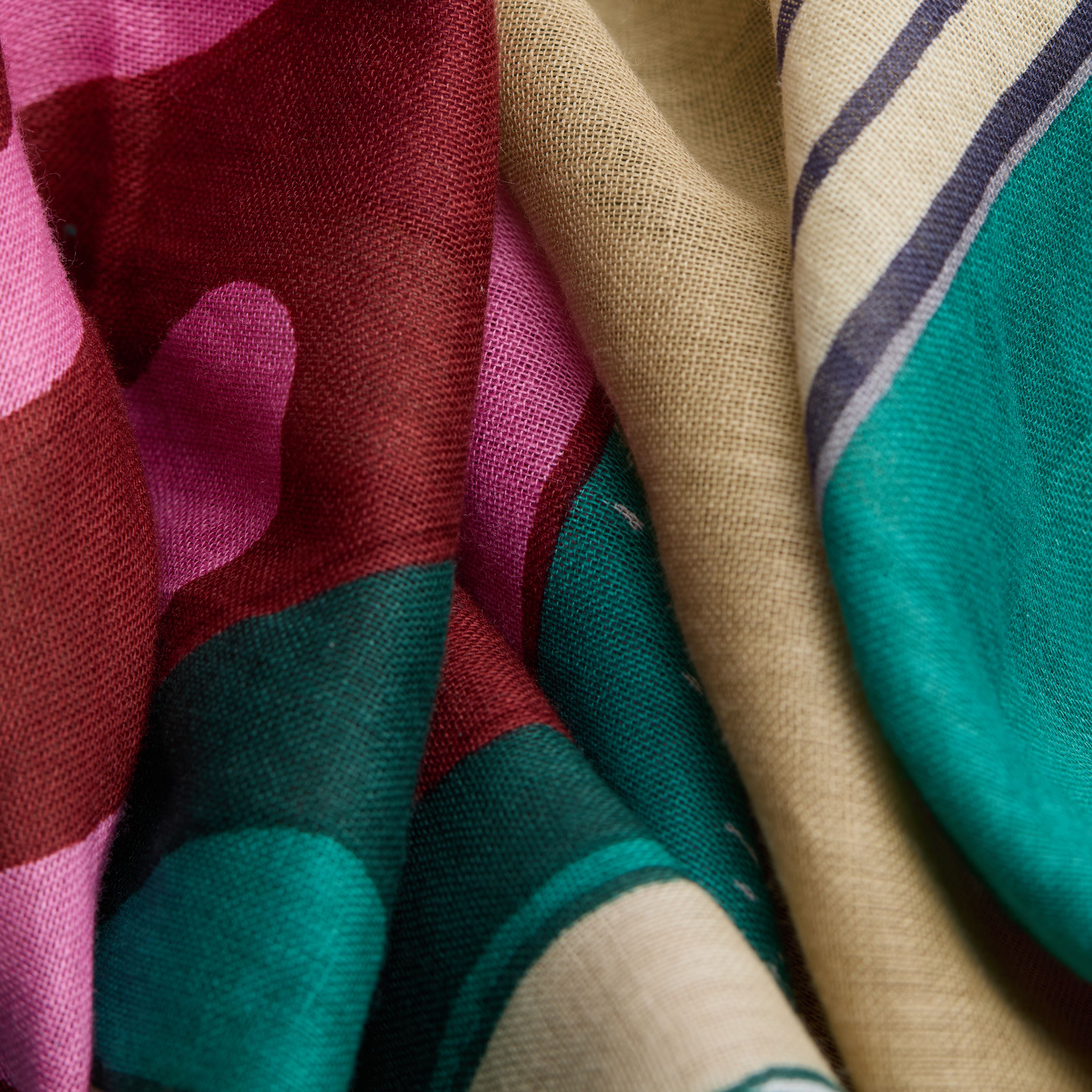 Scarf 100 - Jardin - Fuchsia