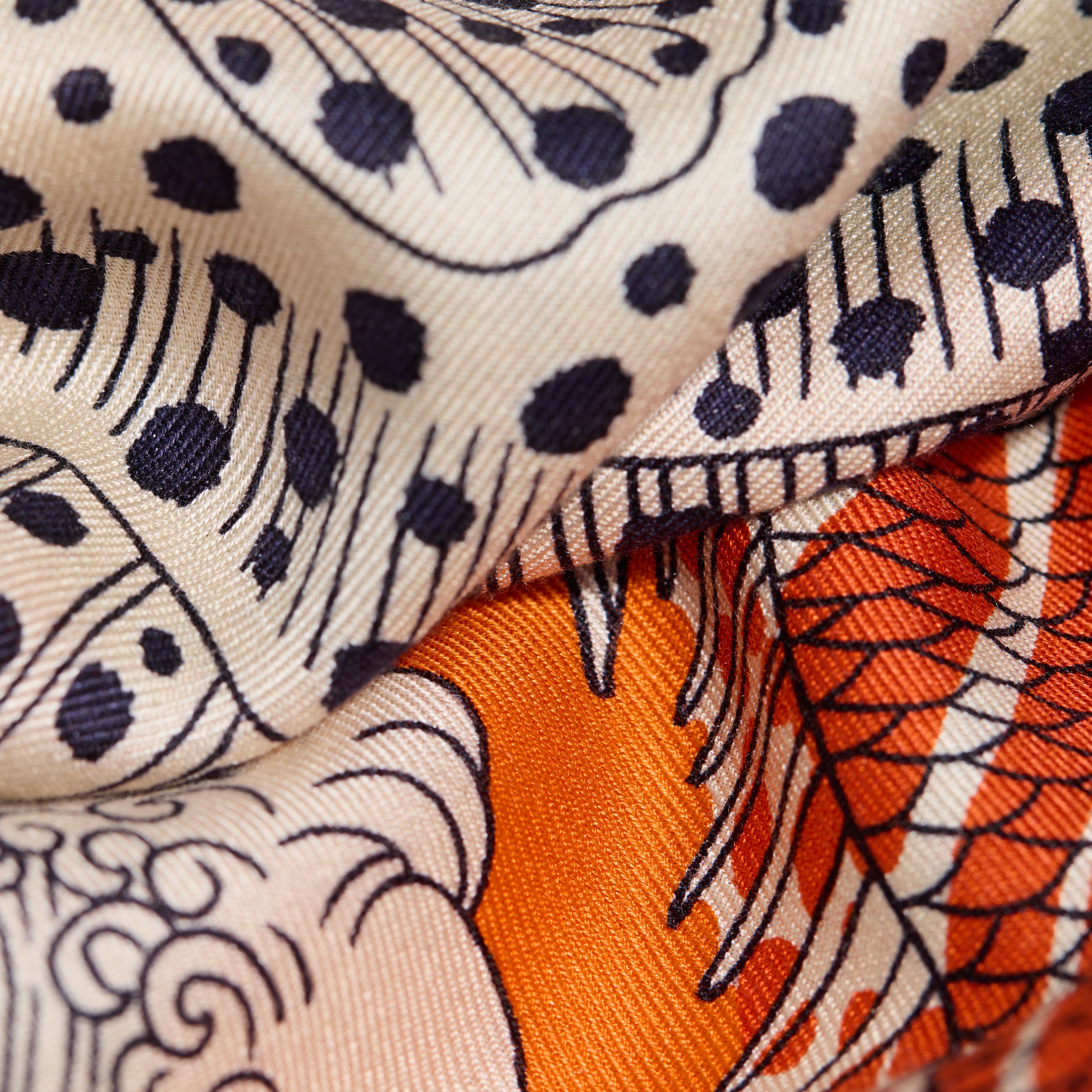 Square 130 - Poseidon - Orange