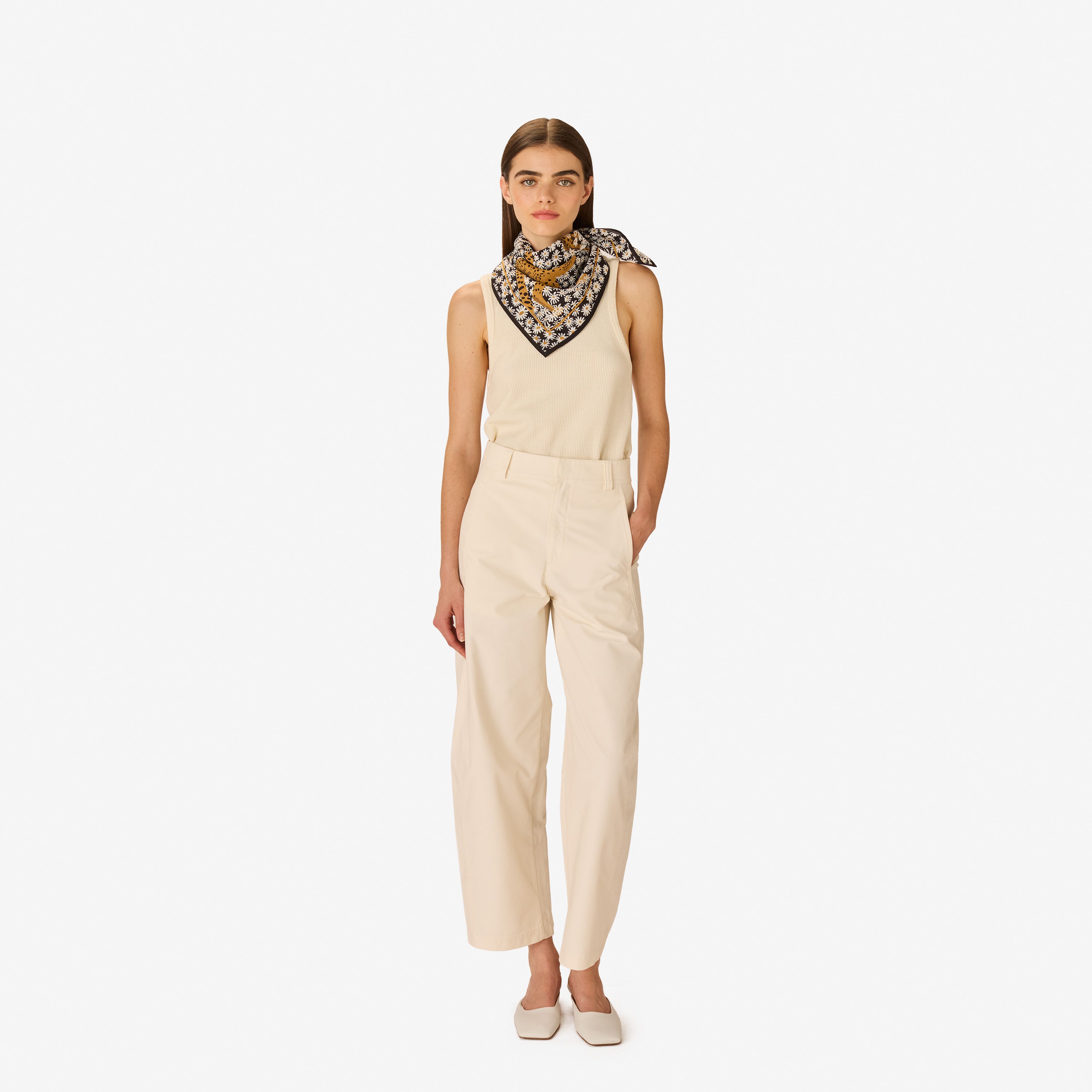 Square 65 - Pampa - Black