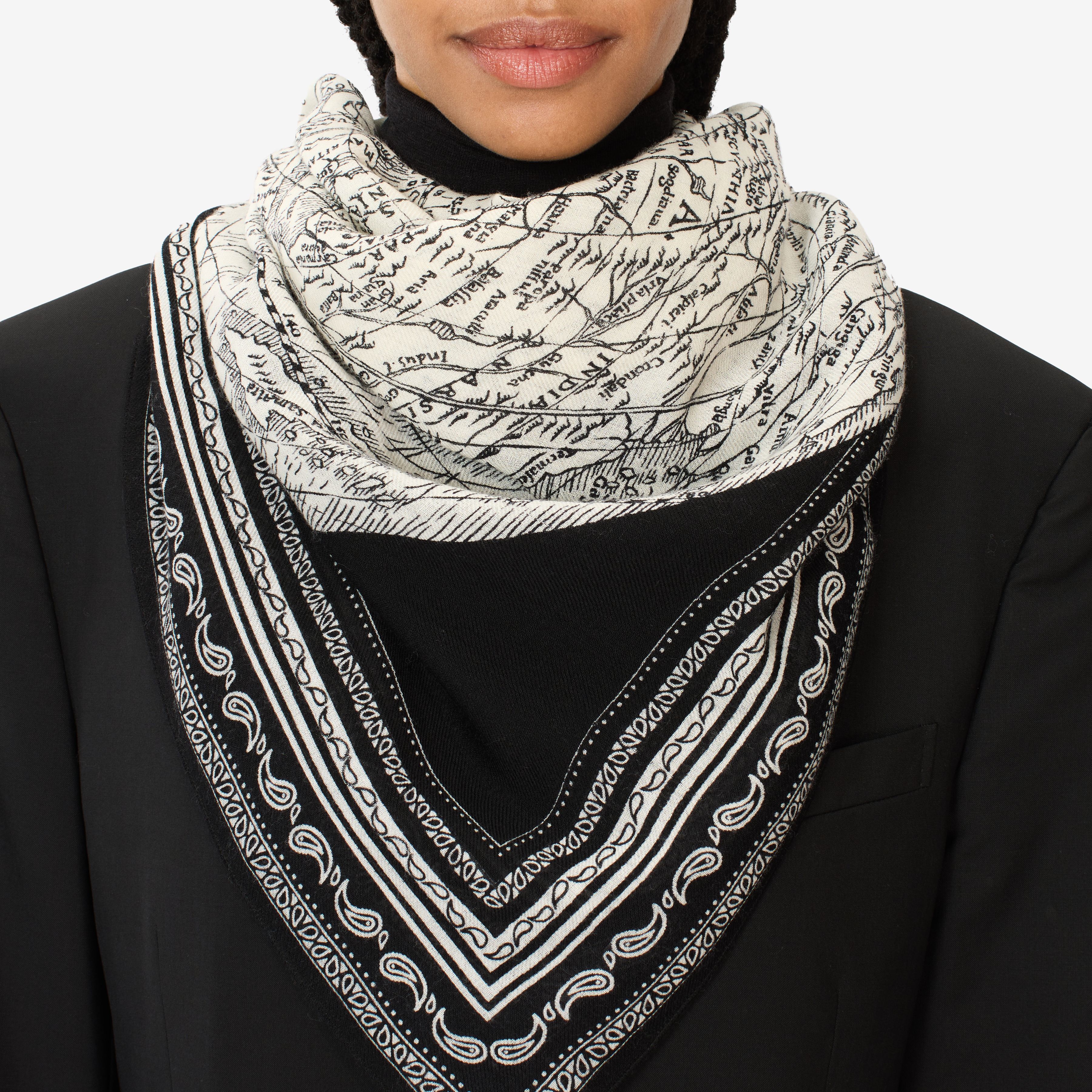 Square 130 - Mappemonde - Black