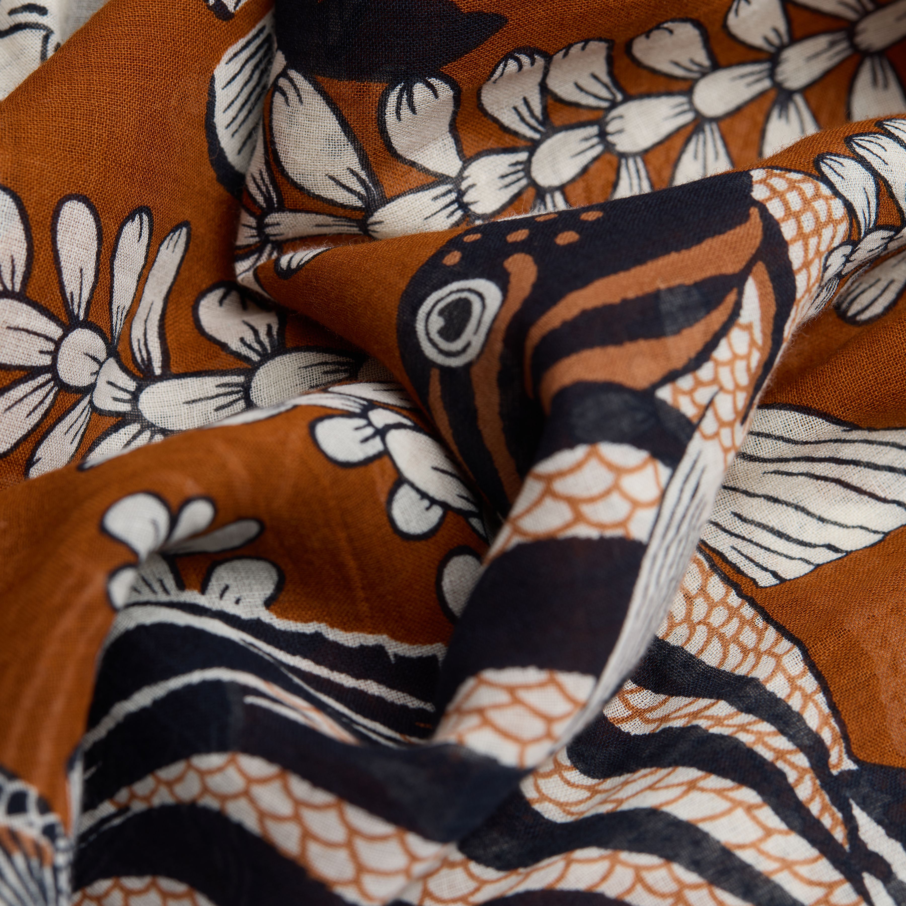 Scarf 100 - Neptune - Golden Brown